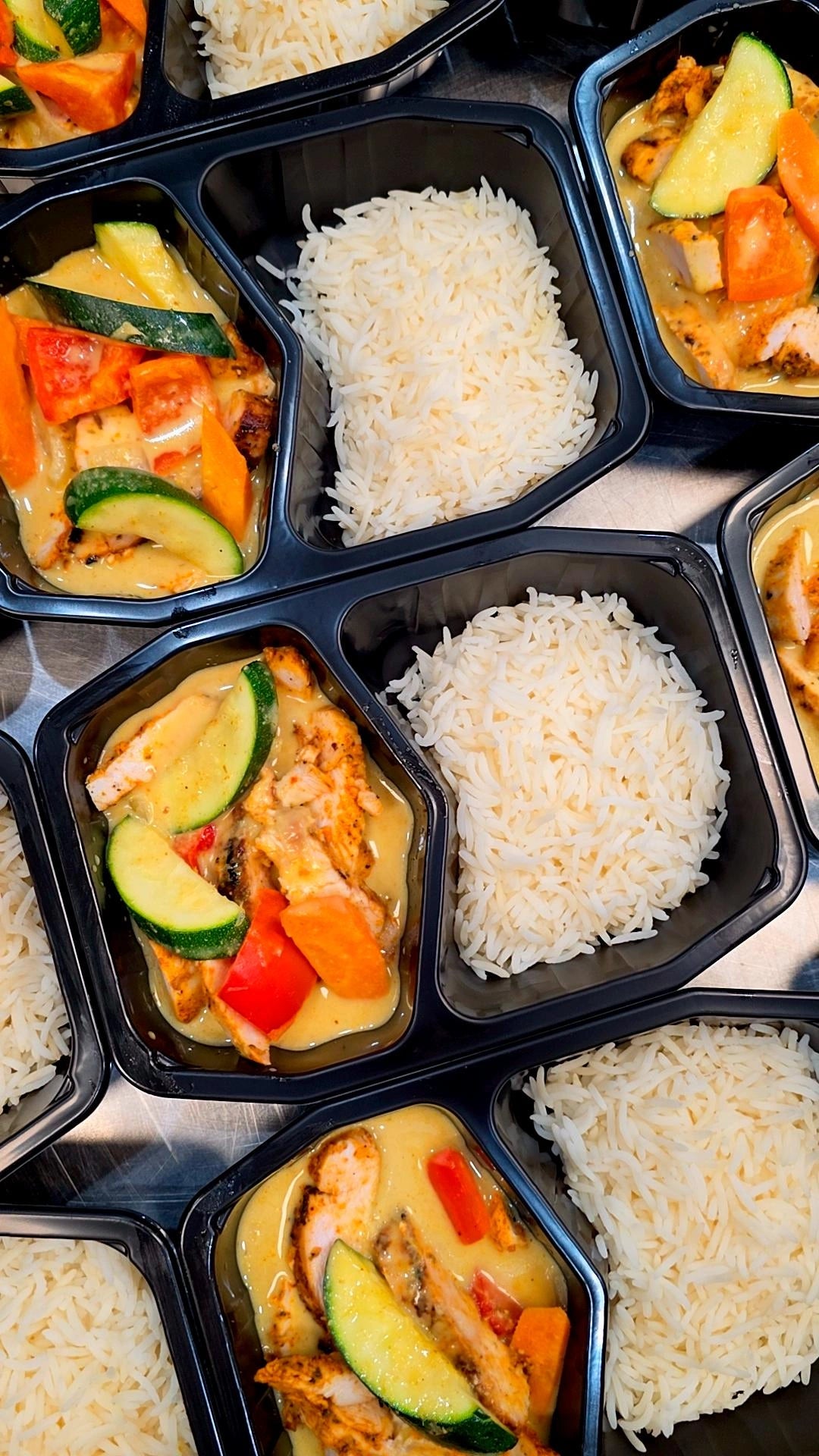 chicken coconut curry & rice